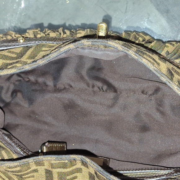 Fendi Bag - Picture 8 of 11